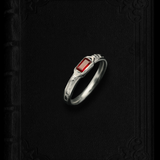 Birthstone Ring Yue - July | Ruby